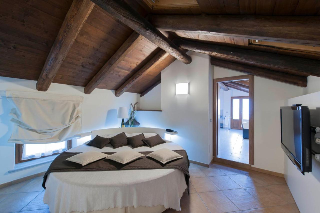 סטימו טורינזה Hotel Ultimo Borgo מראה חיצוני תמונה