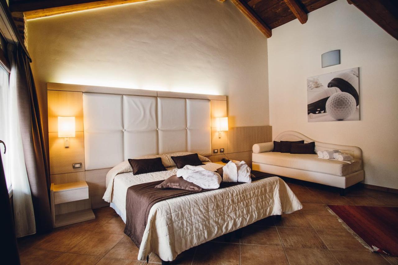 סטימו טורינזה Hotel Ultimo Borgo מראה חיצוני תמונה