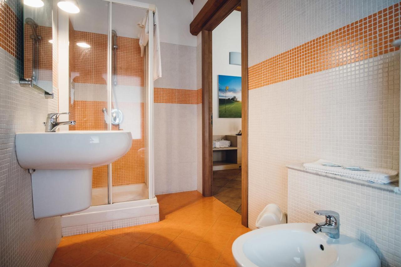סטימו טורינזה Hotel Ultimo Borgo מראה חיצוני תמונה