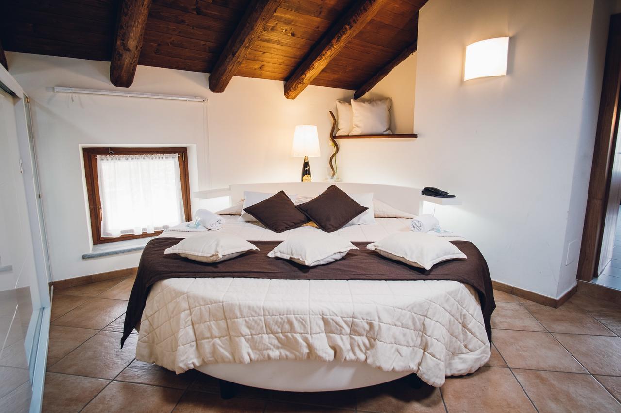 סטימו טורינזה Hotel Ultimo Borgo מראה חיצוני תמונה