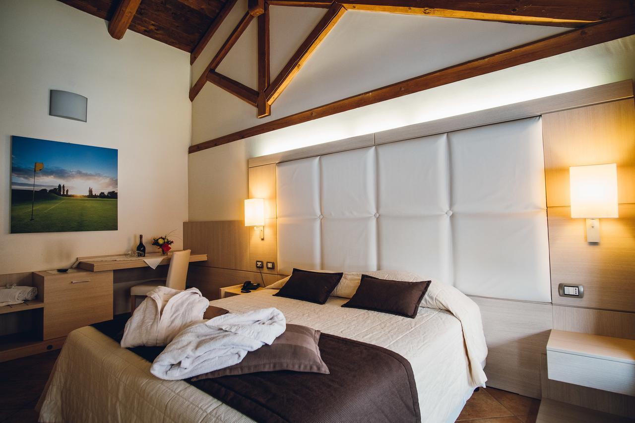 סטימו טורינזה Hotel Ultimo Borgo מראה חיצוני תמונה
